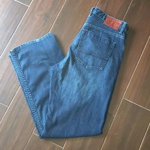 Tommy Bahama Standard Jeans size 33/30